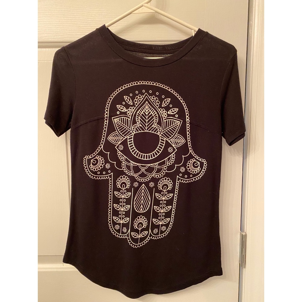 Black Hamsa Tee